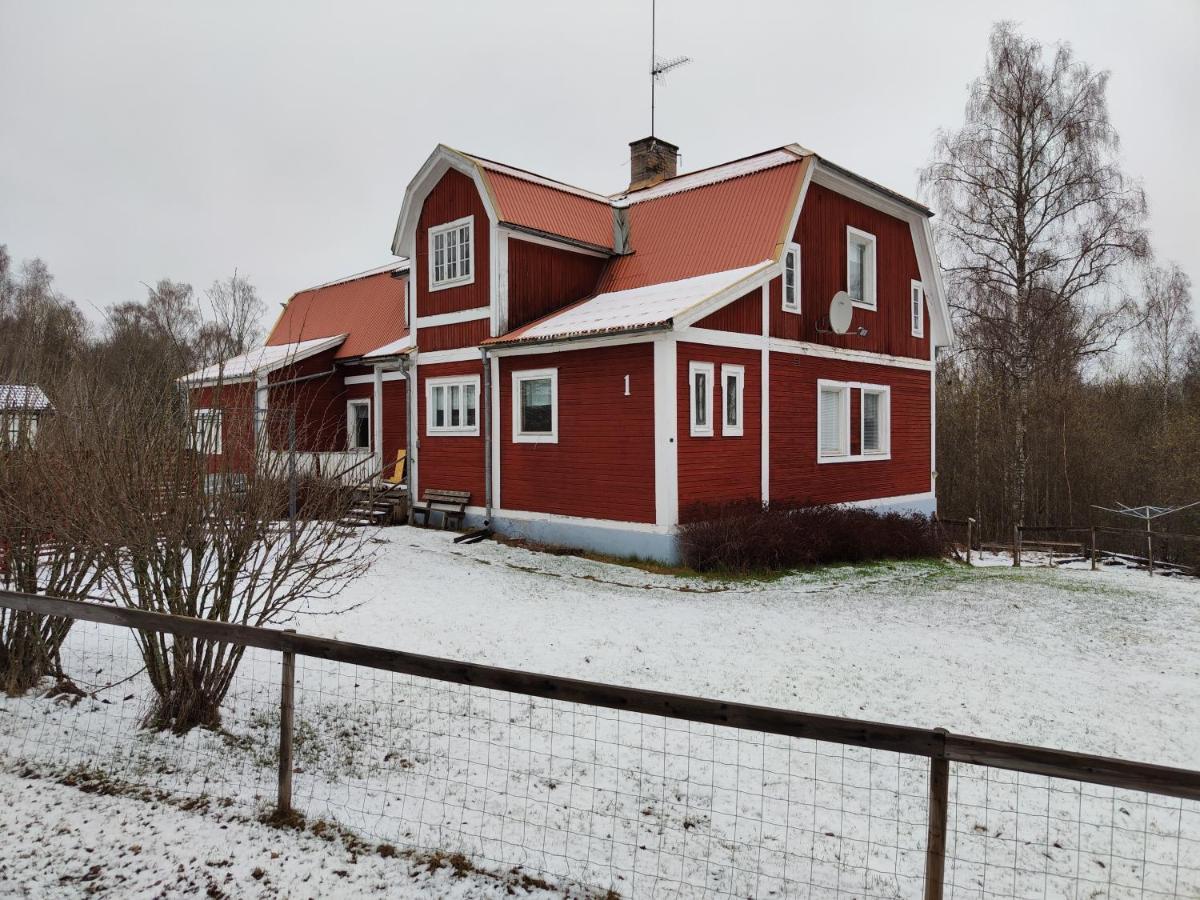 Living Ludvika Apartment ภายนอก รูปภาพ